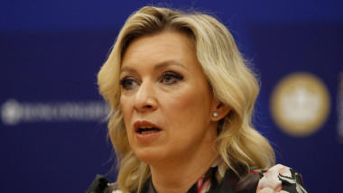 maria zaharova sustine o conferinta de presa